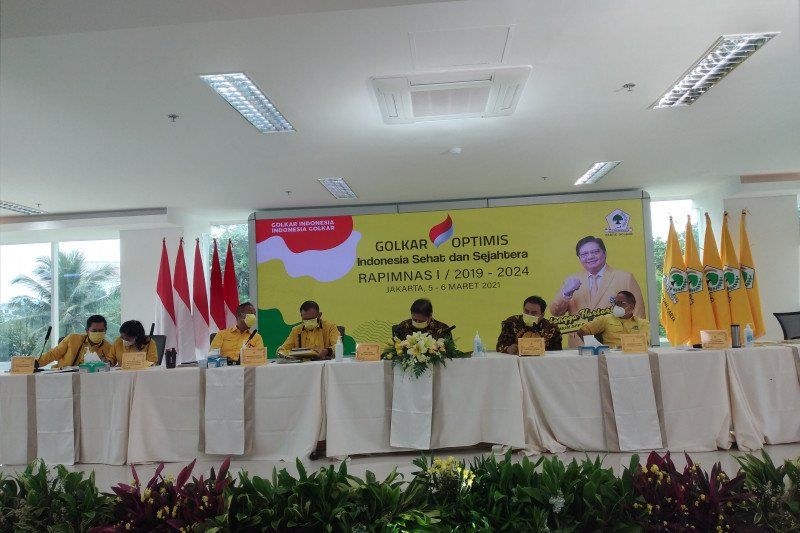 podiumnews.com-Rapimnas Golkar Hasilkan Program "Yellow Klinik" Kawal Penanganan Pandemi 