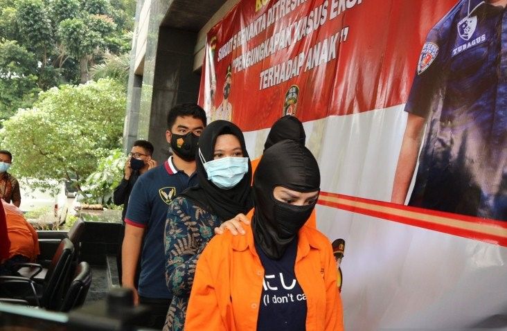 podiumnews.com-Polda Metro Tetapkan Tiga Tersangka Kasus Prostitusi Cynthiara Alona