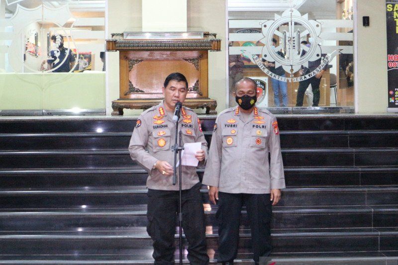 podiumnews.com-Ditemukan Bahan Baku Peledak di Bekas Markas FPI