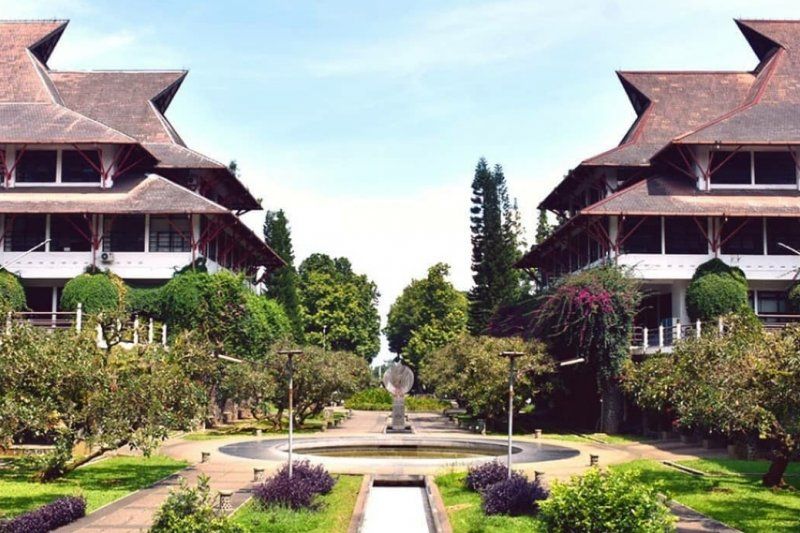 podiumnews.com-Peneliti: Indonesia Bisa Terapkan Kuliah Gratis