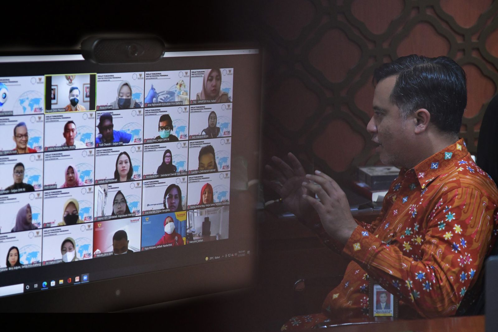 podiumnews.com-Diklat Fungsional Penerjemah Setkab