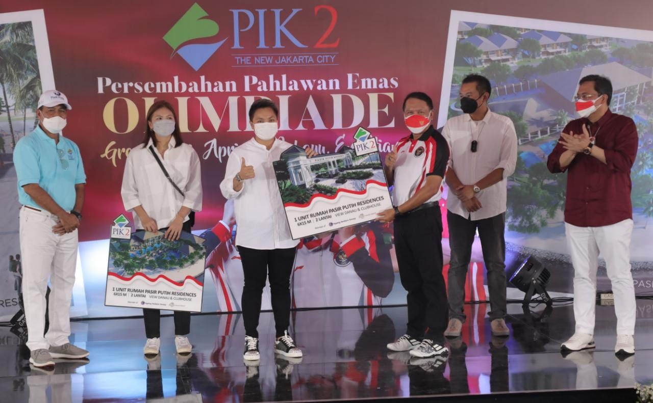 podiumnews.com-Greysia Polii-Apriyani Rahayu Dapat Hadiah Rumah