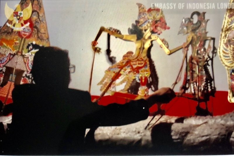 Pentas Wayang Kulit Bahasa Inggris Digelar Daring di London