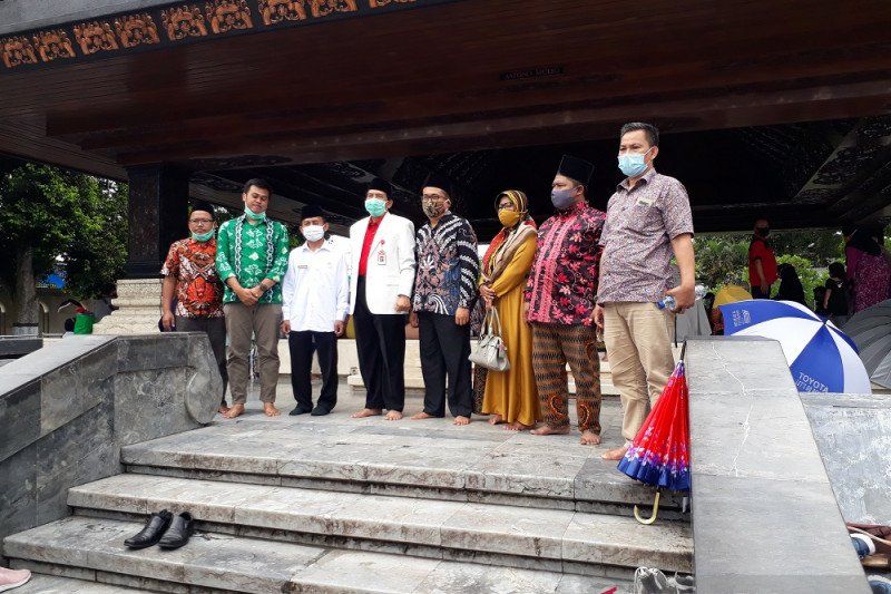 podiumnews.com-BPIP Nilai Langkah Jokowi Gandeng Prabowo-Sandi Damaikan Politik