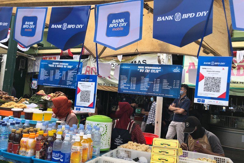 Pedagang Pasar Kota Yogyakarta Terus Dikenalkan Pembayaran Digital