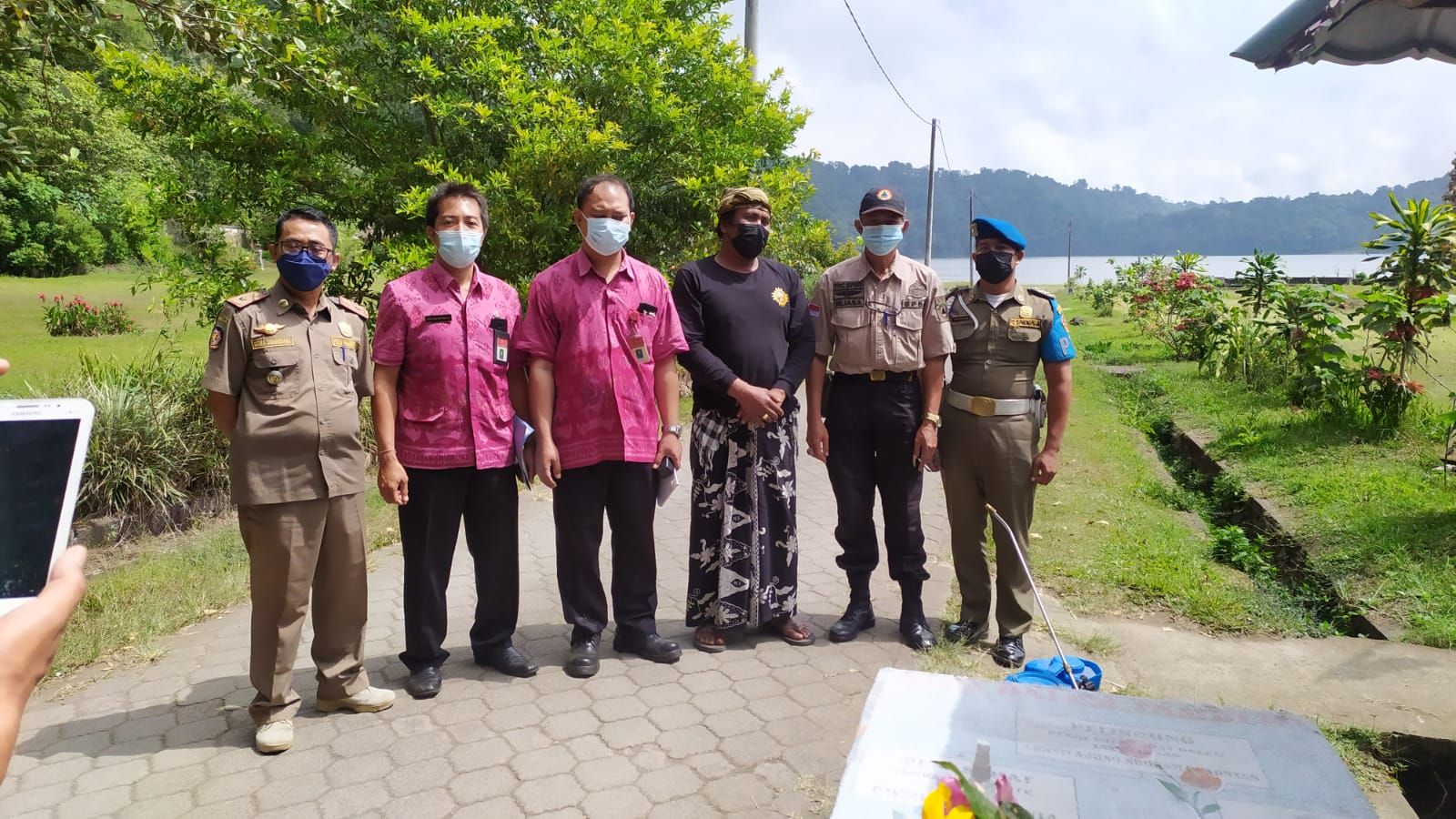 podiumnews.com-Berlanjut, Monev Aplikasi PeduliLindungi Sasar DTW Bagian Selatan Buleleng