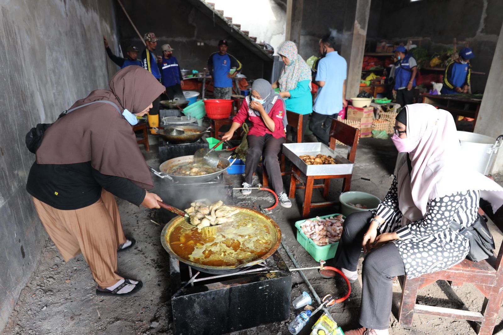 podiumnews.com-Kebutuhan Logistik Warga Terdampak Erupsi Semeru Tercukupi