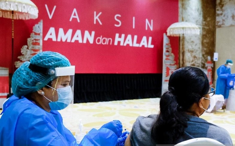 Wisata Vaksin di Tengah Upaya Membangkitkan Pariwisata Indonesia