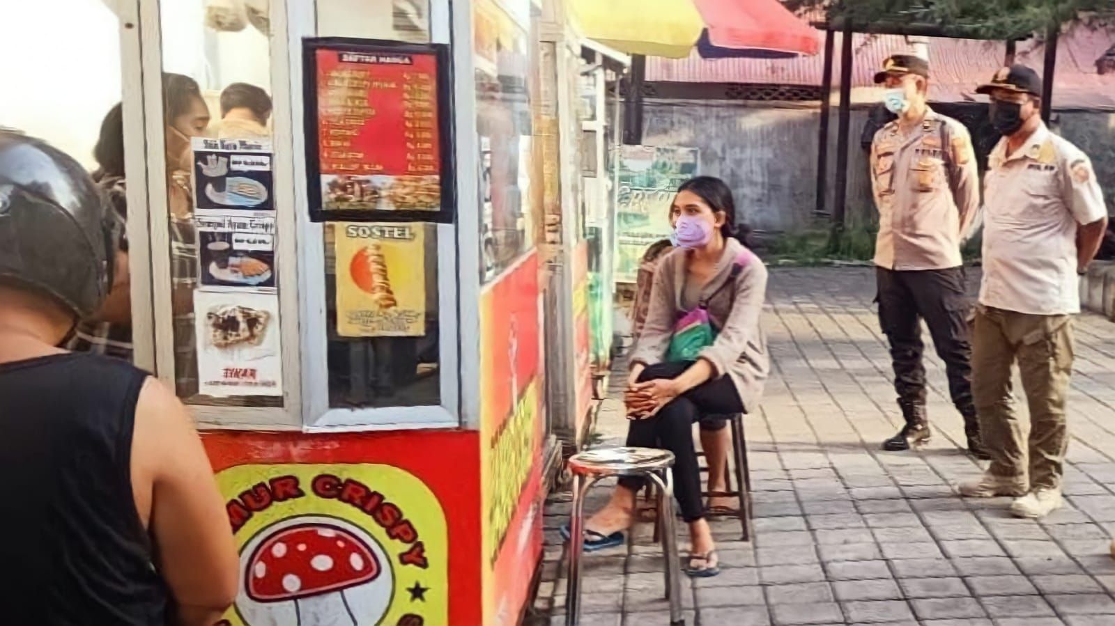 podiumnews.com-Meski PPKM Turun Level, Pengawasan Prokes di Buleleng Tak Kendur