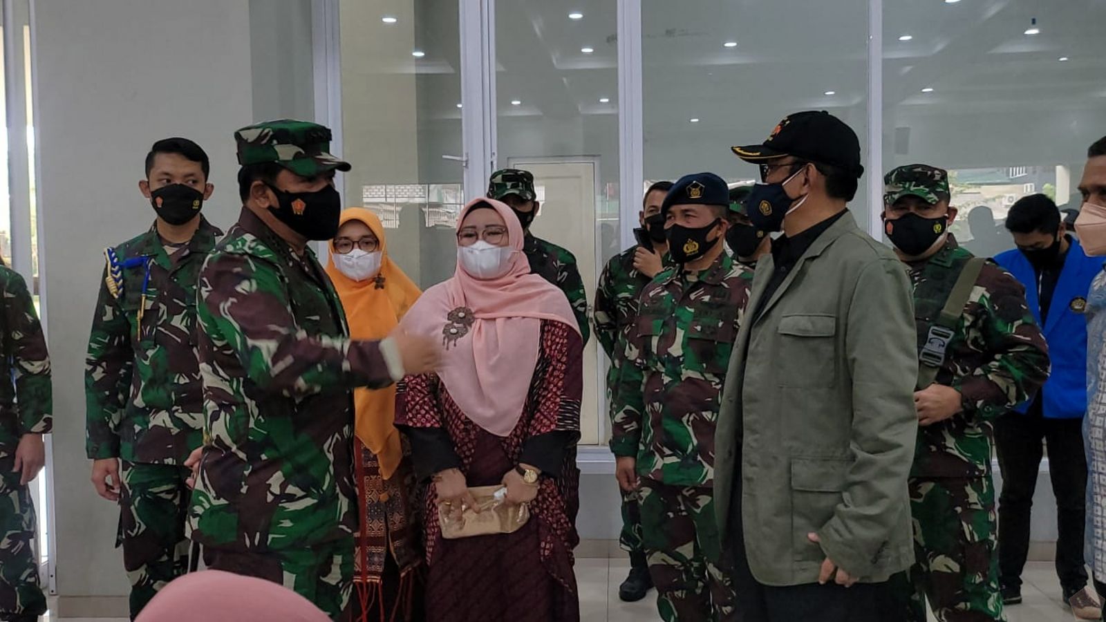 podiumnews.com- Panglima: TNI Terus Dukung Serbuan Vaksinasi