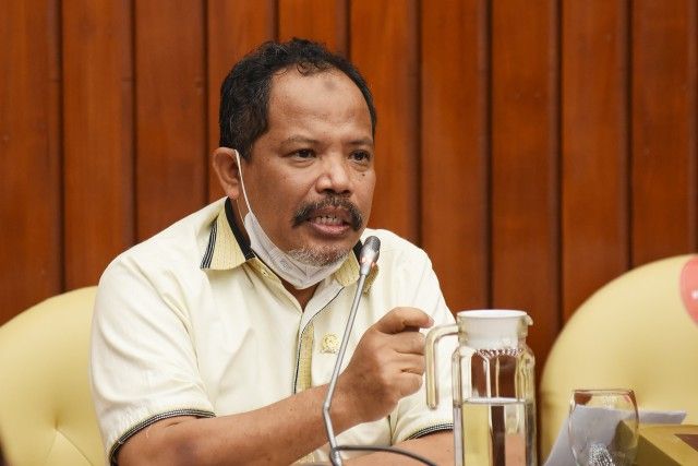 podiumnews.com-Harga Gabah Anjlok, Legislator Desak Pemerintah Lakukan Intervensi