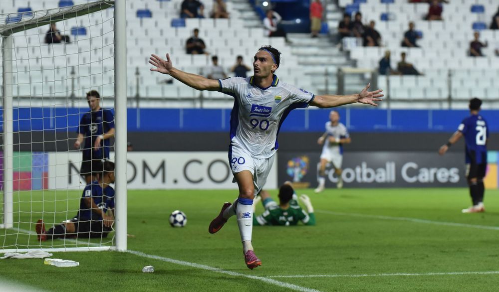 podiumnews.com-Persib Ungguli Bangkok United di Babak Pertama