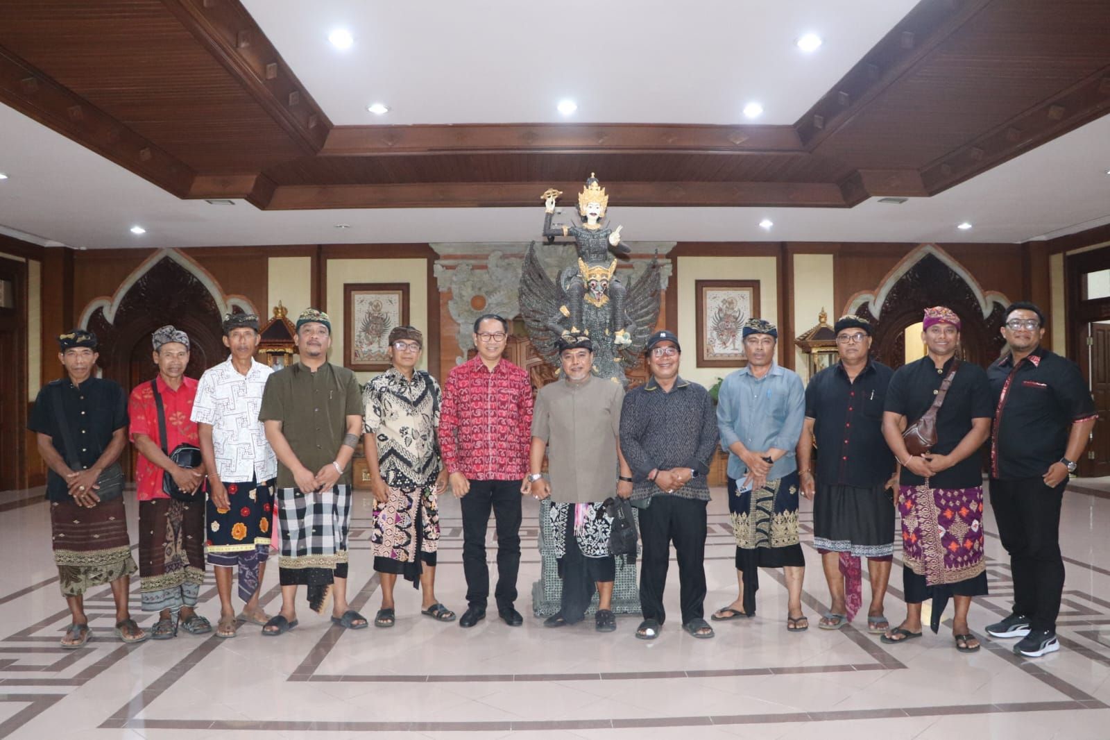 Plt. Bupati Badung Terima Audiensi Perbekel Bongkasa, Siap Adakan Bongkasa Village Festival