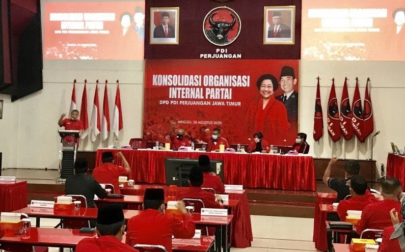 podiumnews.com-Sekjen PDIP: Kader Harus Patuhi Putusan Rekomendasi Pilkada Surabaya