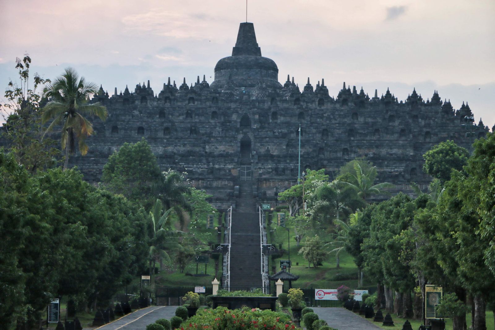 podiumnews.com-Borobudur Jadi Destinasi Uji Coba Pembukaan Wisata