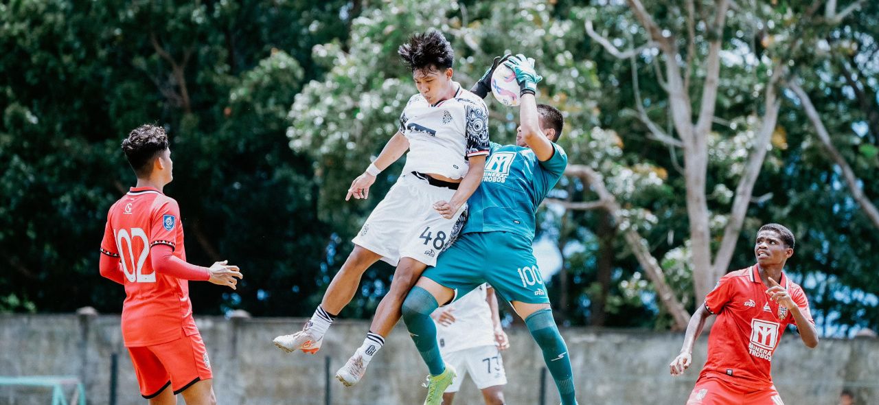 podiumnews.com-Bali United Kalah Tipis 1 Gol Dari Malut United U18