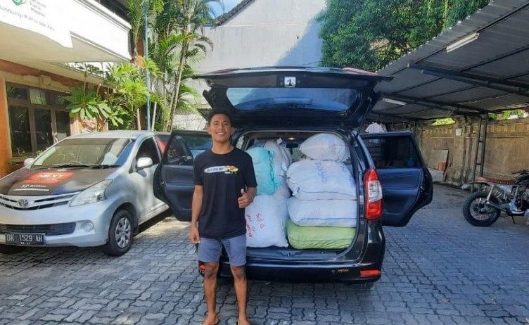 podiumnews.com-12 Klub Motor Bold Riders Bali Galang Donasi untuk Korban Bencana NTT