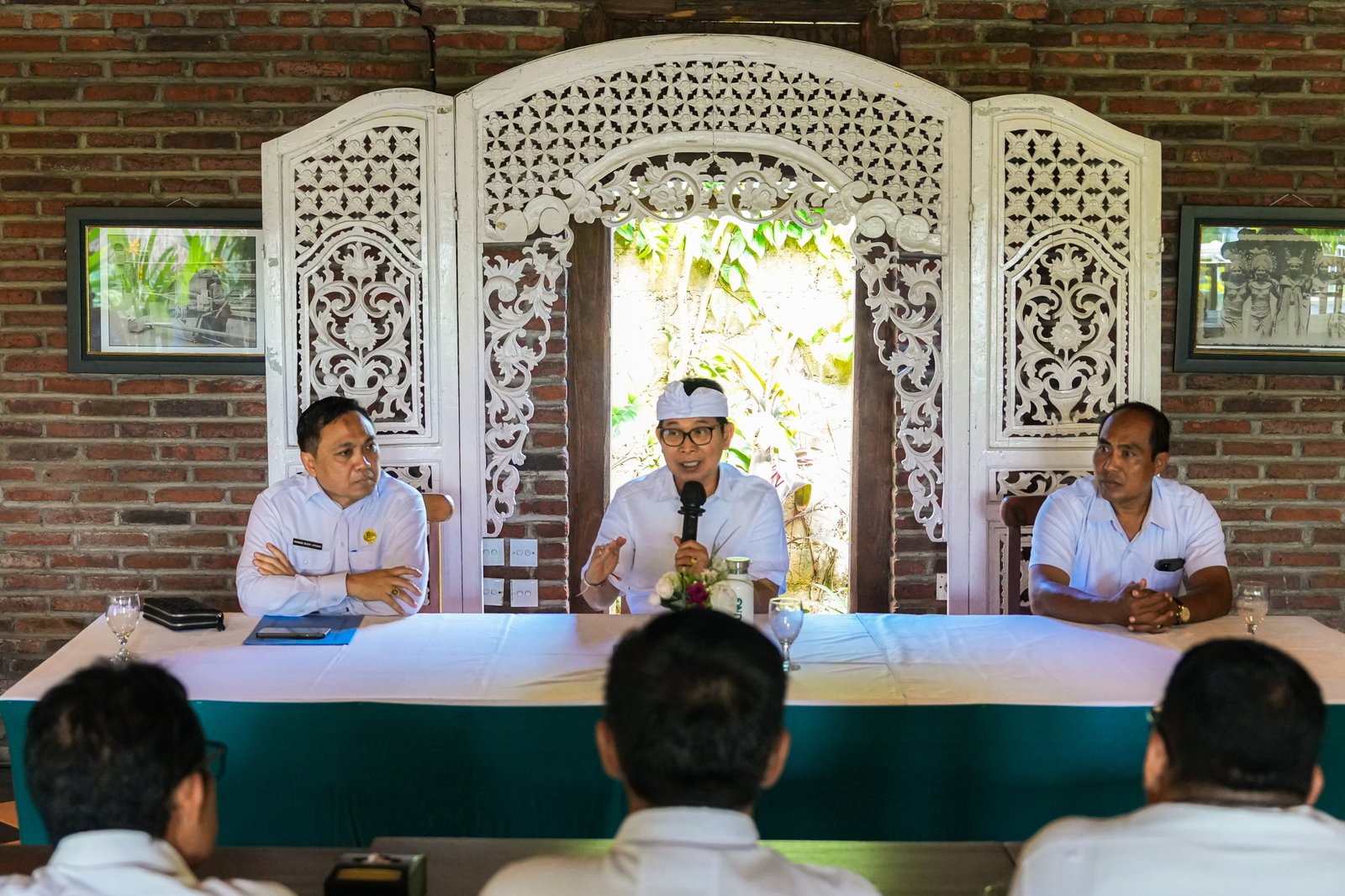 Bupati Badung Ingatkan FK3D Jaga Komunikasi Kebijakan