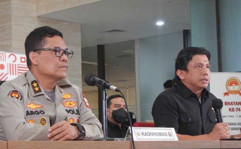 podiumnews.com-Polri Tetapkan Delapan Tersangka Kasus Kebakaran Kejaksaan Agung