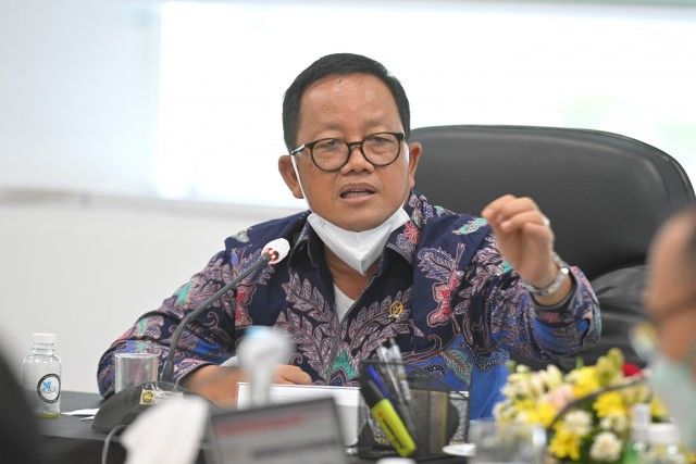 podiumnews.com-Krisis Batu Bara, Waktunya Mendorong EBT