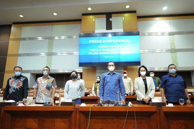 podiumnews.com-RUU PDP Terancam 'Deadlock', Pemerintah Dinilai Tak Konsisten 