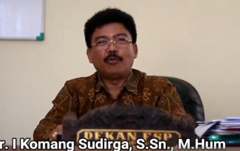 podiumnews.com-Mahasiswa ISI Denpasar Ujian Tugas Akhir Dengan Aplikasi Multimedia