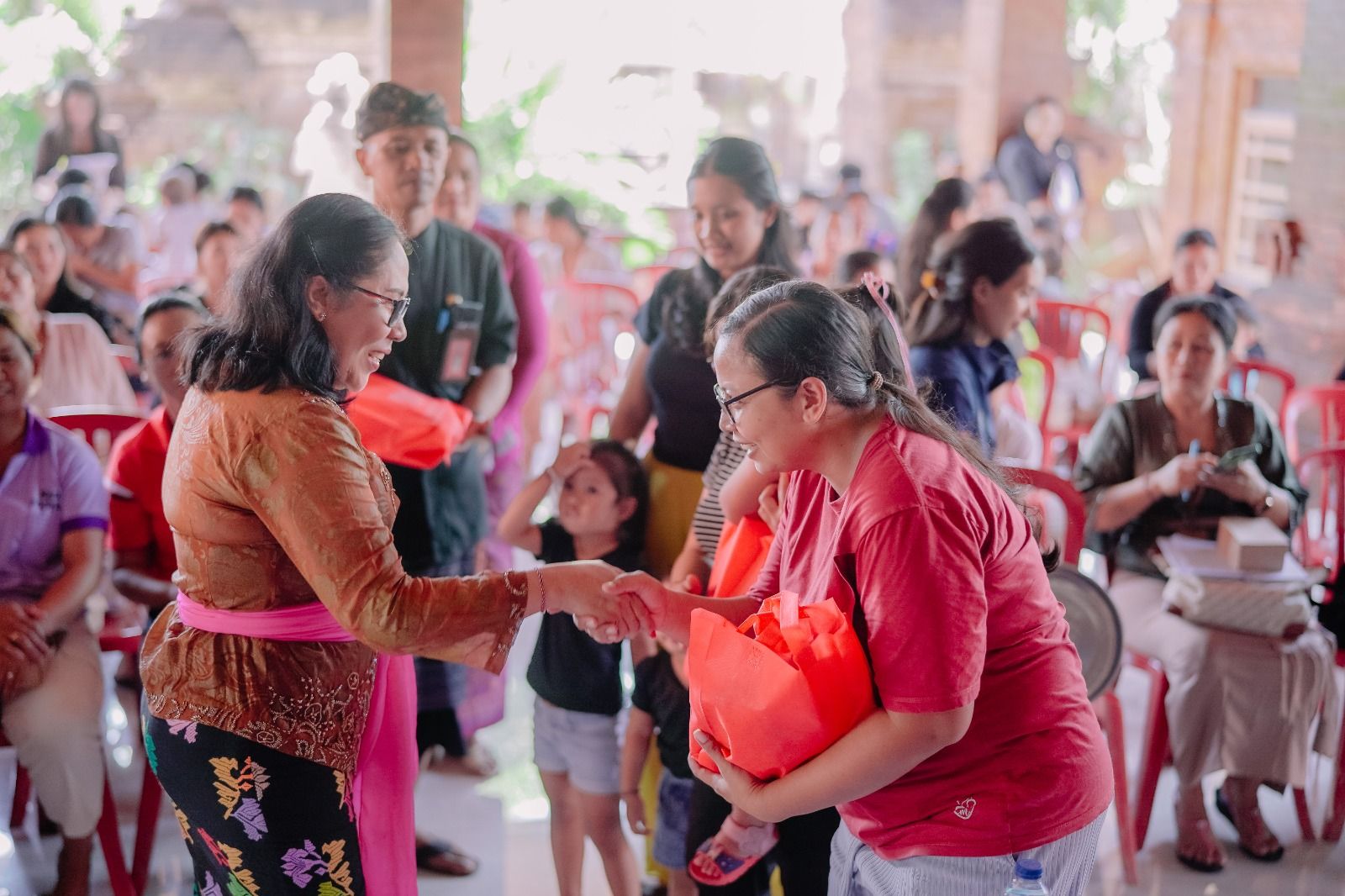 podiumnews.com-Plt. Ketua TP. PKK Kabupaten Badung Dorong Konsumsi Ikan untuk Cegah Stunting
