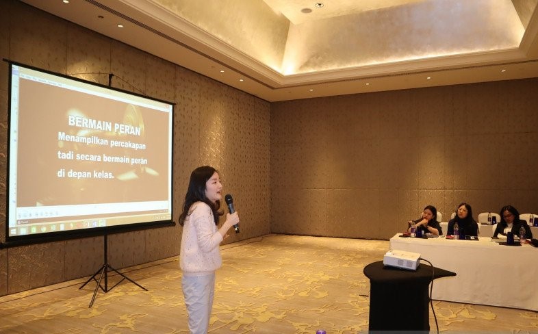 Mahasiswa BIPA di China Minati Bahasa Jawa dan Sunda