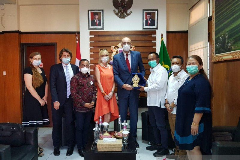podiumnews.com-Ceko-Kadin Bali Jajaki Kerja Sama Bidang Kesehatan hingga Teknologi Pertanian