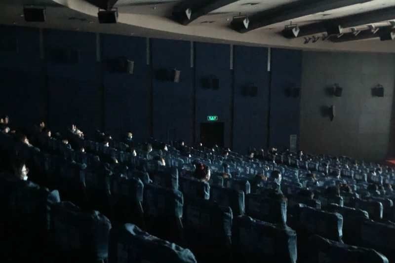podiumnews.com-Bioskop China Panen, Sepekan Film Box Office Raup Rp2 Triliun