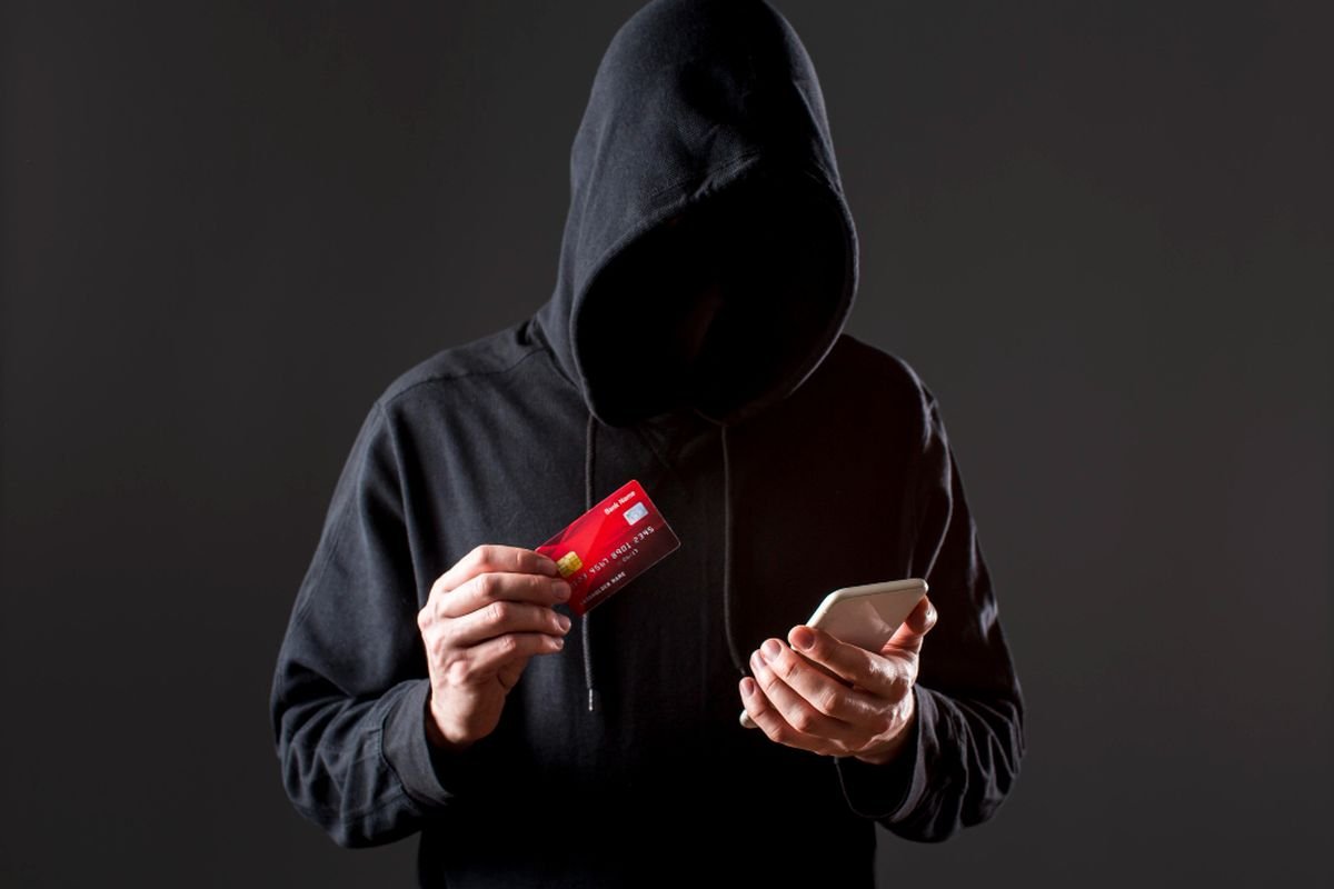 podiumnews.com-Waspada "Fake BTS", Data Ponsel Rawan Dicuri