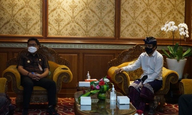 podiumnews.com-Wakil Wali Kota Denpasar Apresiasi Pemusik Gamut Made Wardana