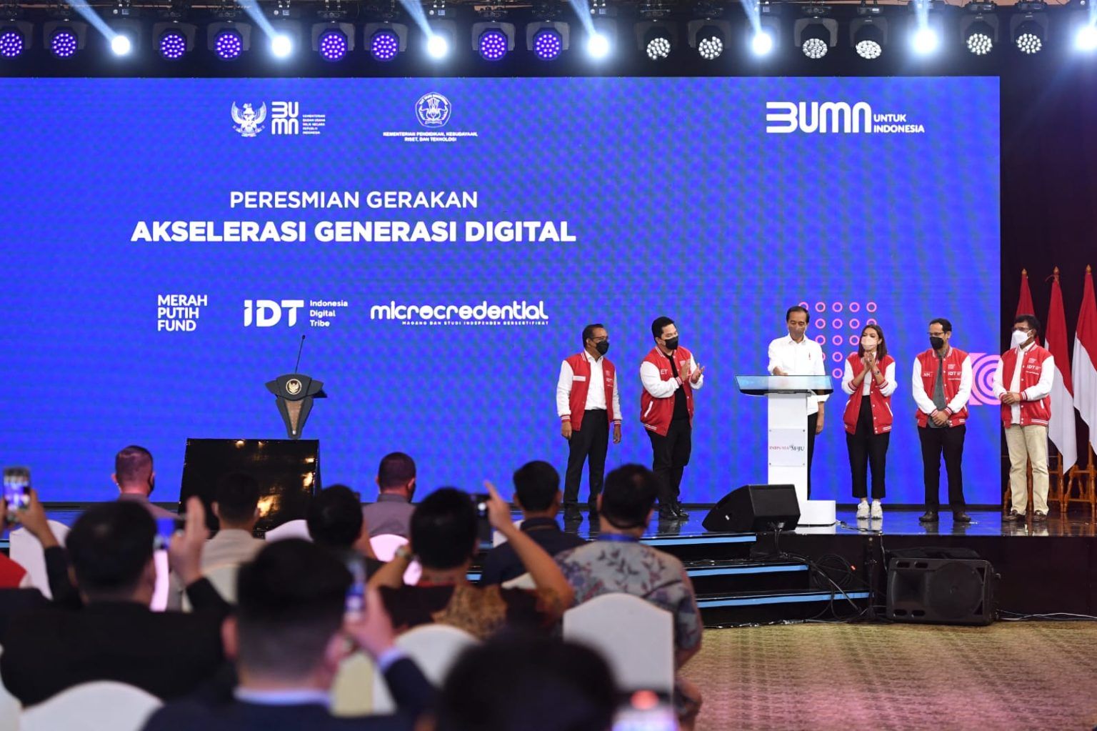 podiumnews.com-Jokowi: Bangun Sinergi untuk Siapkan Generasi Digital