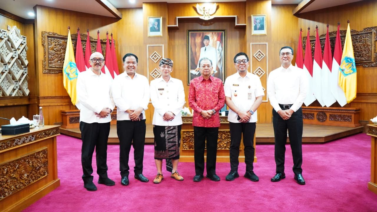 podiumnews.com-Koster Minta Bupati/Walikota Siapkan Persyaratan Pembangunan Infrastruktur Strategis