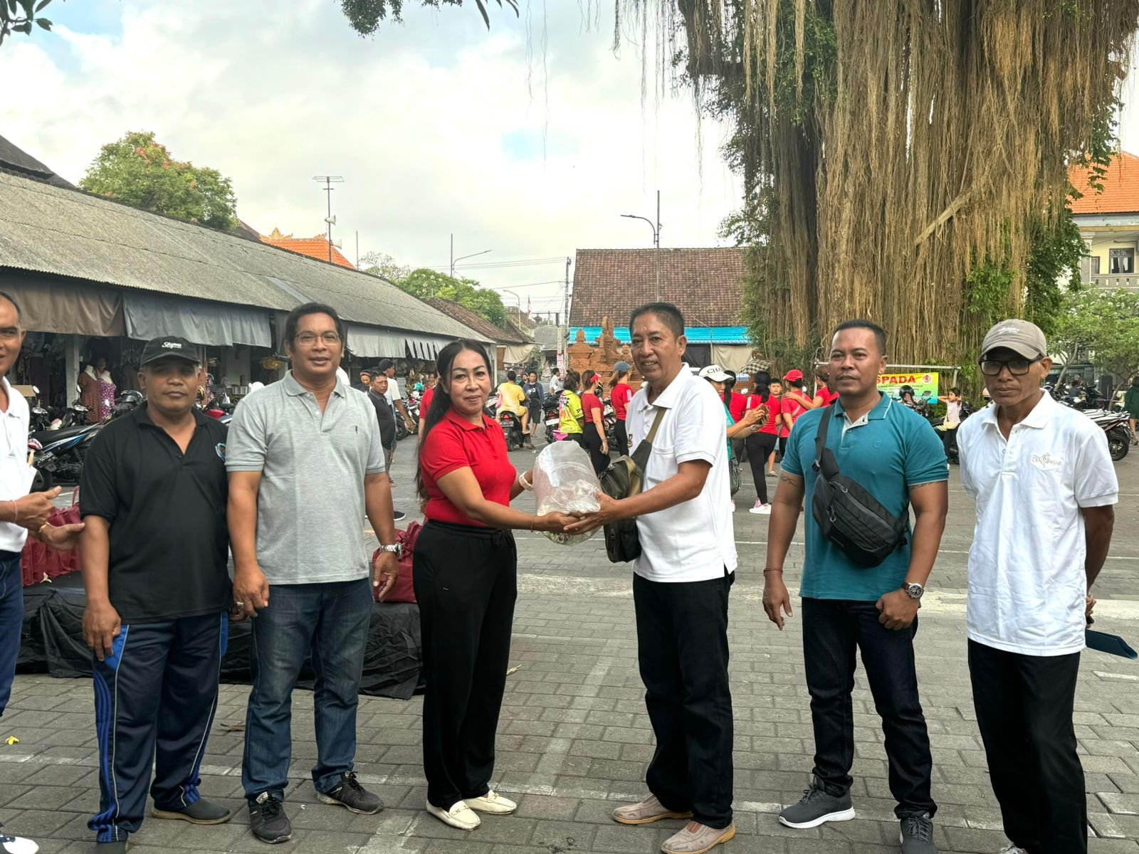 podiumnews.com-Peringati Hut Ke-13 Forum Pengelola Pasar Desa