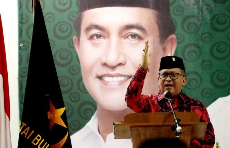 podiumnews.com-Hadiri Milad PBB, Hasto Ajak Anak Bangsa Kembangkan Intelektualitas