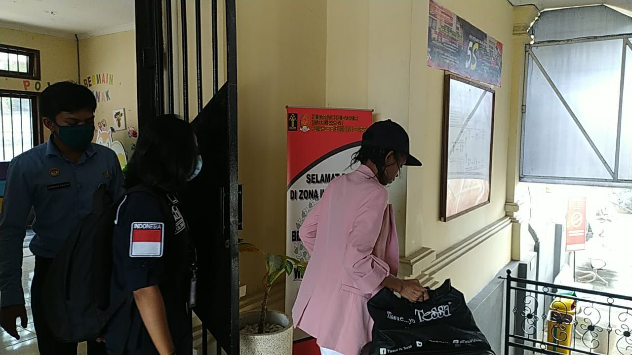 podiumnews.com-Overstay di Bali, Bule Tanzania Dideportasi