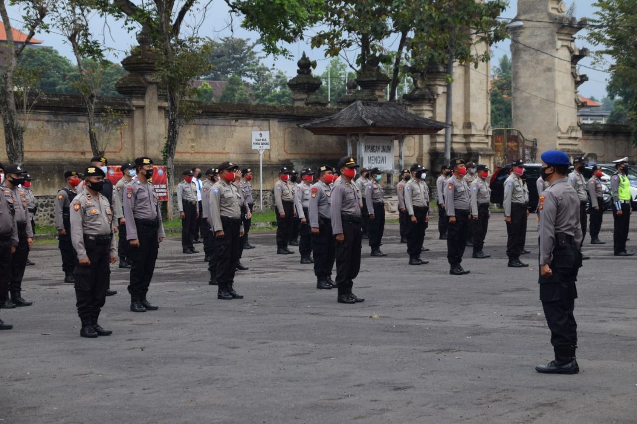 podiumnews.com-Polres Badung Gelar Apel Pendisiplinan Protokol Kesehatan New Normal 