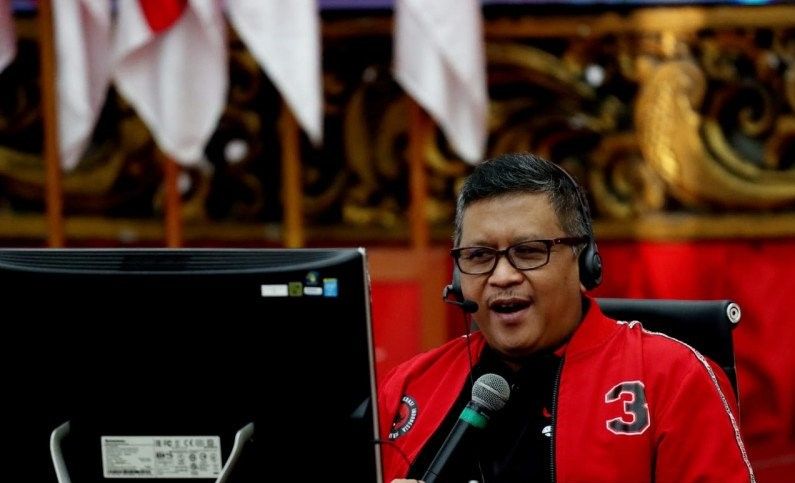 podiumnews.com-Hasto: Majunya Gibran Tunjukkan Keterbukaan Partai untuk Kaum Muda