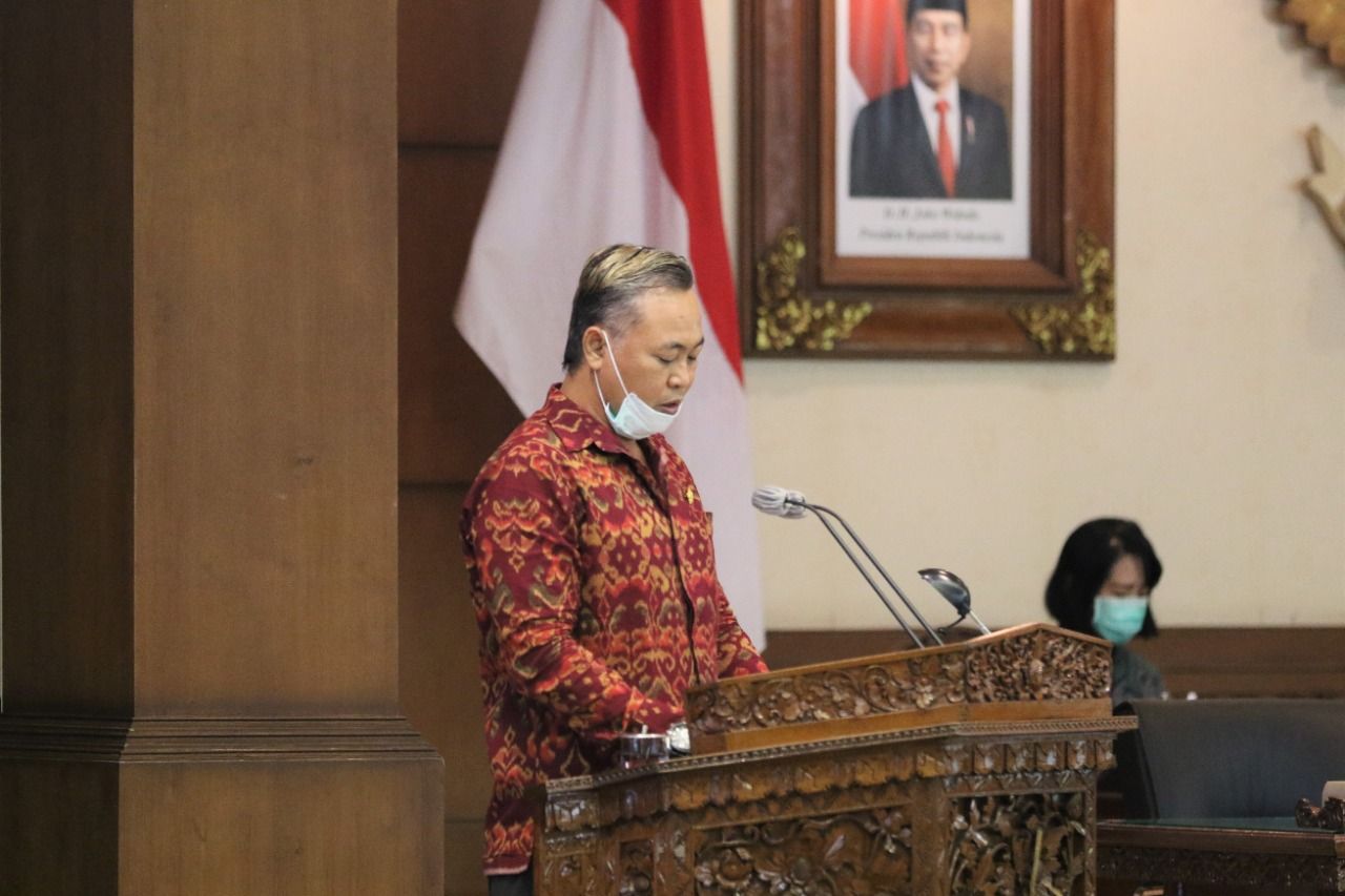 podiumnews.com-Dewan Bali Minta Gubernur Alihkan Alokasi Anggaran Subsidi Pupuk