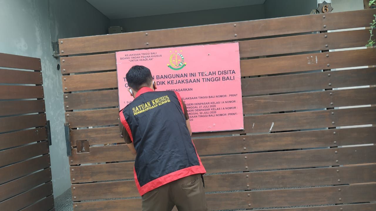 podiumnews.com-Kejati Bali Kembali Sita Aset Milik Mantan Kepala BPN Denpasar