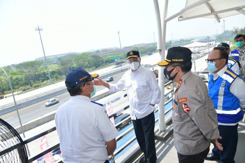 podiumnews.com-Kakorlantas Himbau Warga Lebih Cepat Kembali ke Jakarta