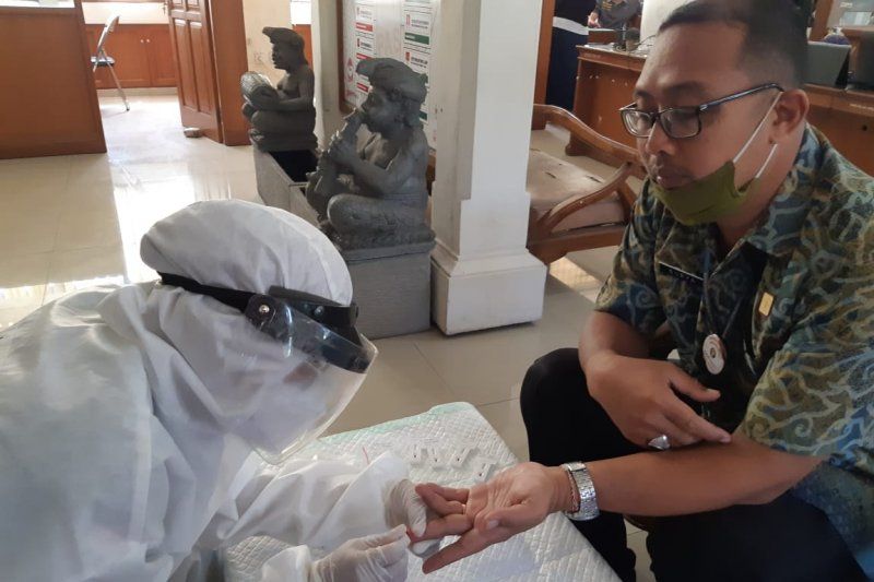 podiumnews.com-15 Pegawai Kemenkumham Bali Tak Terindikasi Tertular Corona