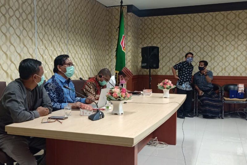 Pertamina Salurkan Bantuan Modal Rp1,8 Miliar ke 25 UMKM Jatim-Bali-Nusra