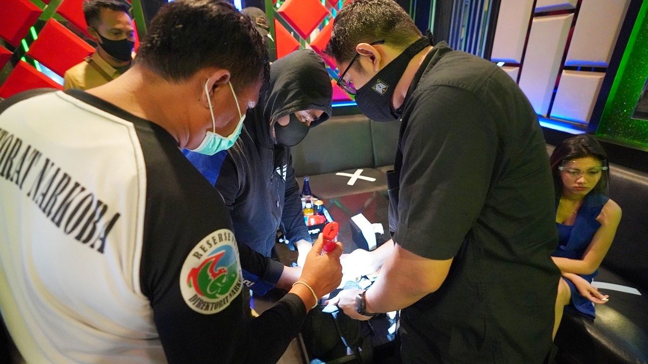 Razia Tempat Hiburan Malam, Ratusan Personil Polda Bali Diturunkan