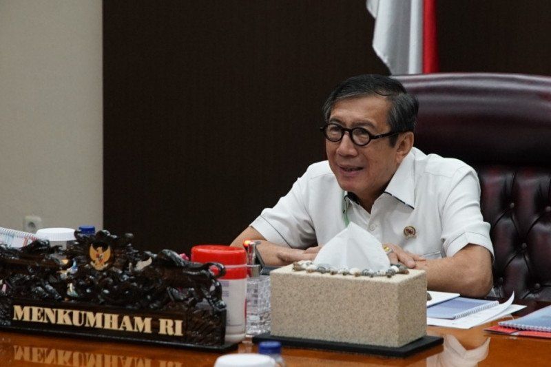 podiumnews.com-Menkumham Bantah UU Cipta Kerja Akibatkan Resentralisasi