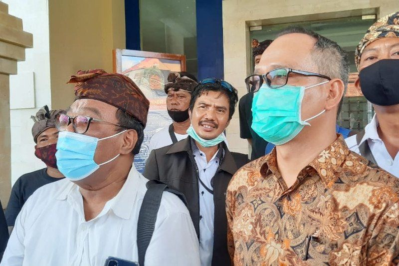 podiumnews.com-Anggota DPD Diduga Lakukan Penodaan Agama