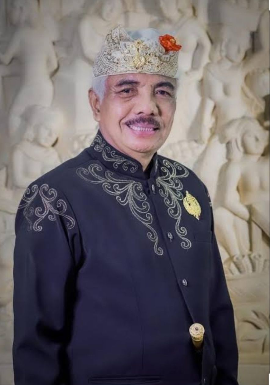 podiumnews.com-MDA Bali Minta Masyarakat Sikapi Masalah AWK dan HK Hormati Proses Hukum