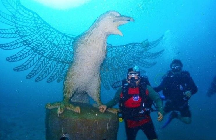 podiumnews.com-Program ICRG Tanam Ribuan Struktur Karang Bawah Laut Bali