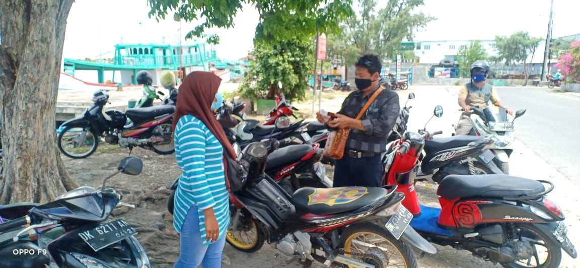 podiumnews.com-Masih Ditemukan Pengunjung Pantai Tak Patuhi Prokes di Denpasar